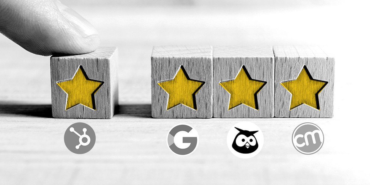4 small wooden blocks with yellow stars depicting free top digital marketing resources